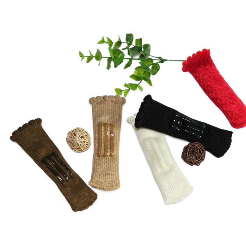 Двухслойный вязаный клей в японском стиле, который нелегко отпасти, содержащий силиконовые полоски, чехлы для ног стола и стула, противоскользящие защитные чехлы для ножек скамейки.