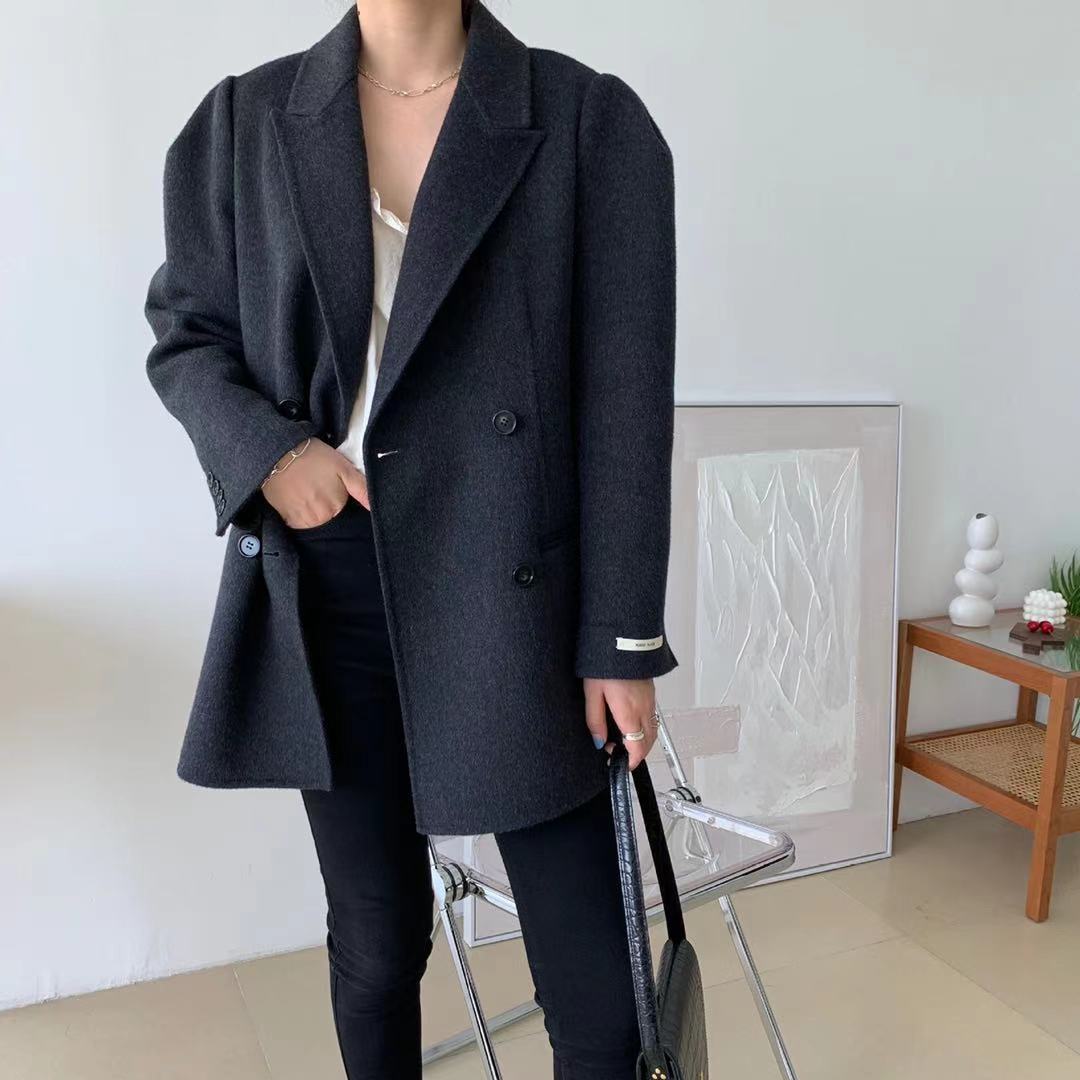 2021 new pattern Little Two-sided Cashmere overcoat have cash less than that is registered in the accounts temperament Show thin suit Fur coat ins tide