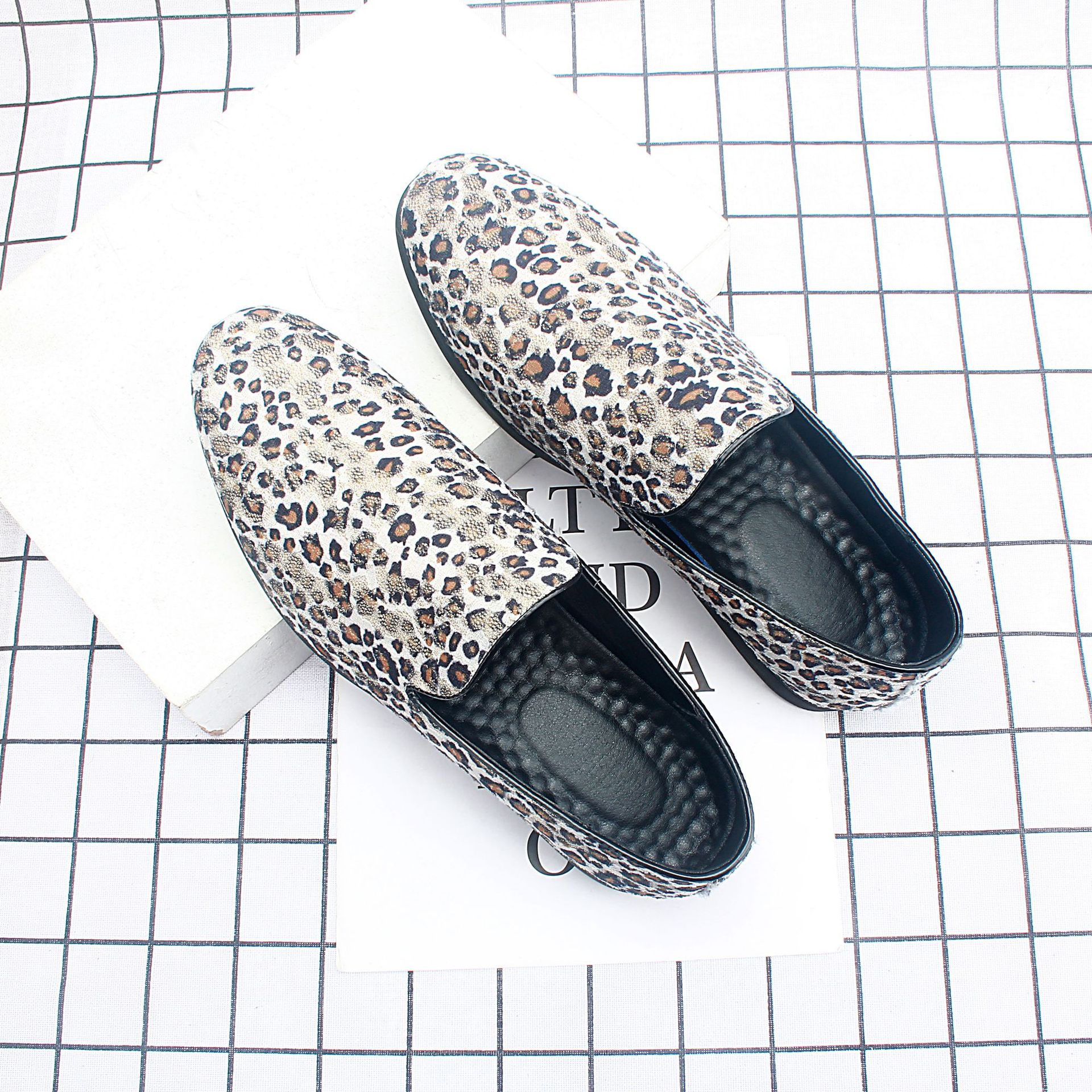 �¿���Ь��ɰһ�ŵ���Ь�ӿ�Ƥ�ָ�Ь��ʿ����Ь����ٴ�ĥ2217