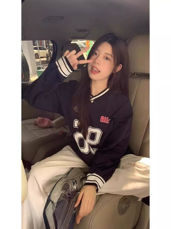 美式复古学院风印花V领卫衣女秋季宽松休闲显瘦长袖上衣街头风潮|undefined