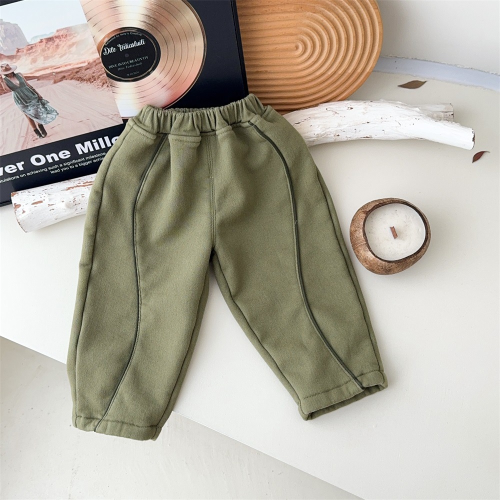 Ropa para niños coreanos, ropa de invierno para bebés y niños pequeños, chaqueta abrigada acolchada de algodón a cuadros cuadrados, ropa exterior, abanico de moda, bebés y niños al por mayor