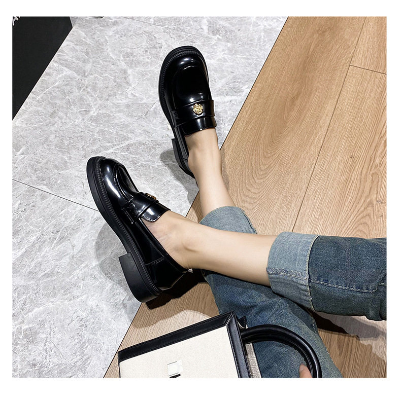 Giày lười nữ da phong cách Anh khóa xu, đế dày gót 3–5 cm, mũi tròn, size lớn — Màu Đen/lót nhung, Màu đen/lót một lớp chi tiết 16