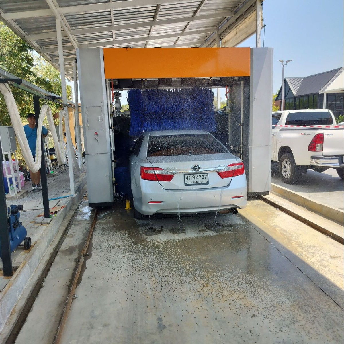 Dingyuan máquina automática de lavado de coches de computadora inteligente comercial desatendida máquina todo en uno sala de lavado de coches grande lavado de gasolineras