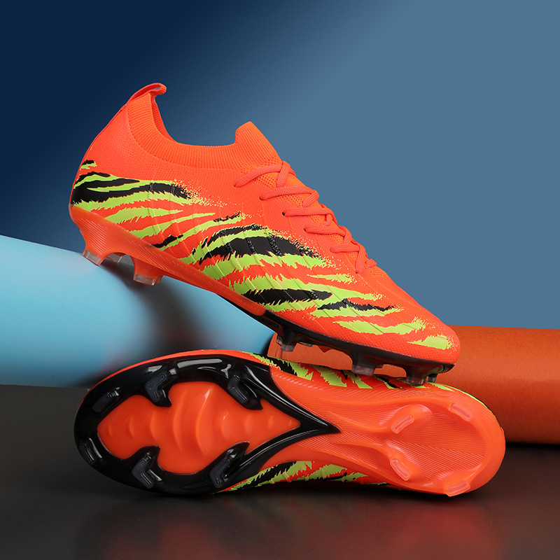 Transfronterizos Amazon zapatos de fútbol juvenil Copa del Mundo Ronaldo zapatos de entrenamiento TF zapatos de clavos profesionales para niños hombres
