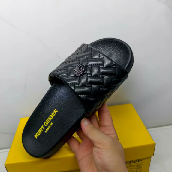 블랙
