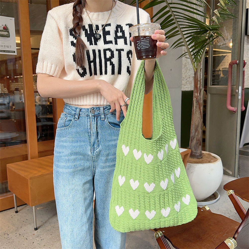 310161 Knitted heart-shaped Wool Bag for Women 2023 Autumn/Winter new single-shoulder handbag, portable tote bag for shopping undefined