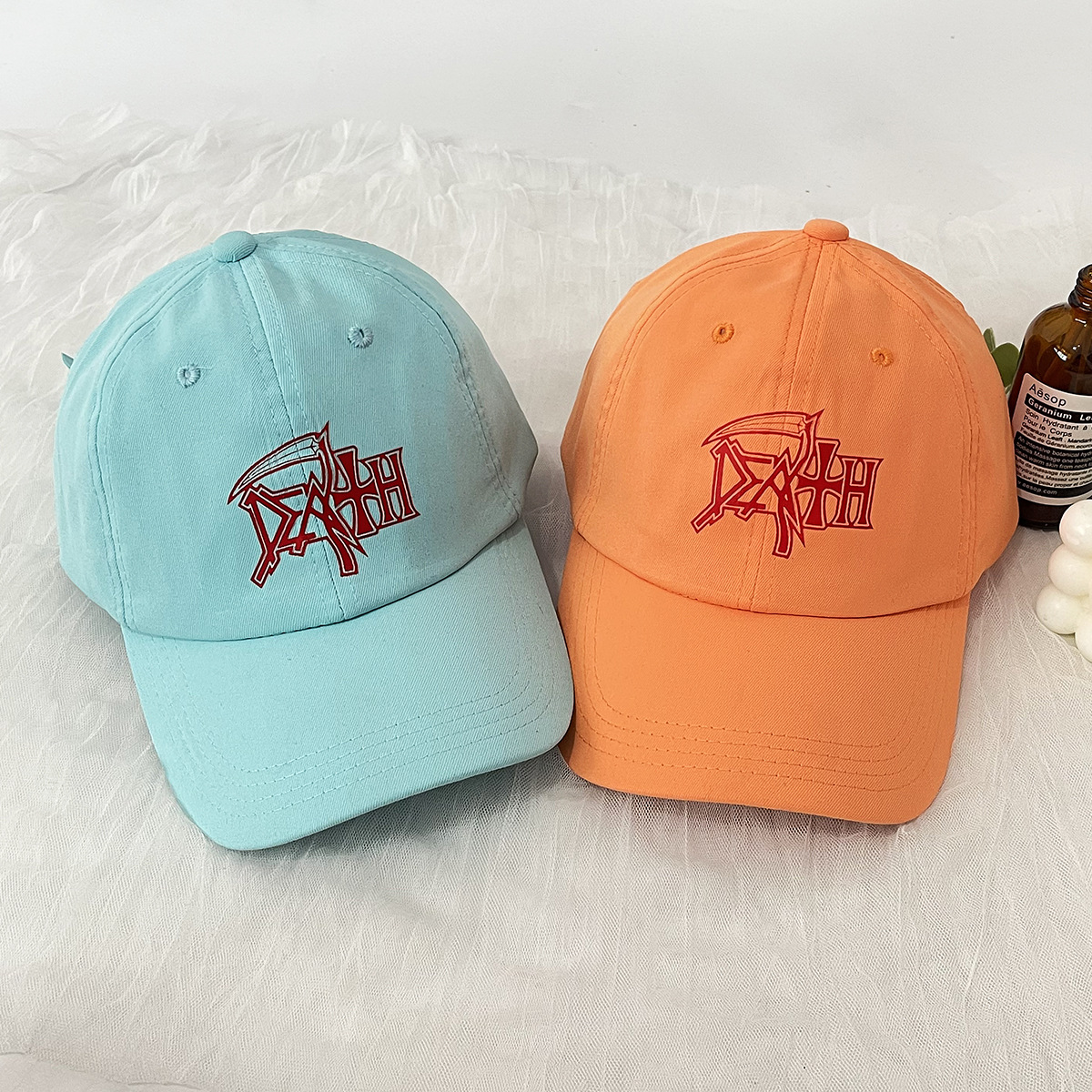 Unisex bonbonfarbene Baseballkappe für Erwachsene mit Joker-Gesicht, kleine Persönlichkeit, Freizeit, Sonnenschutz, Sichel, Wasserzeichen_voghion.com
