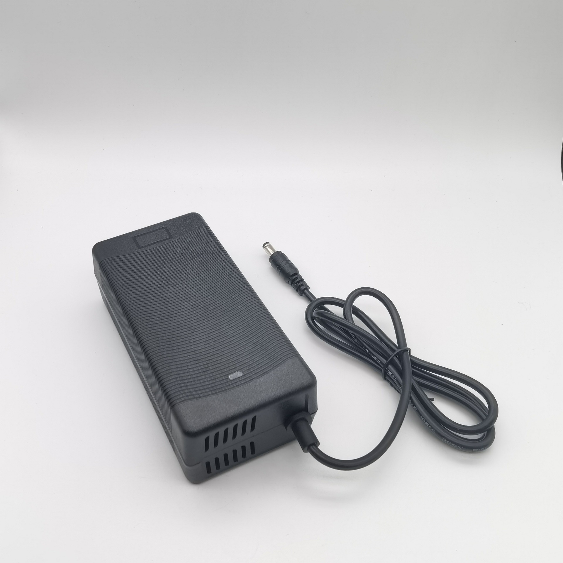 32b85441b5bb888a24fb1c596e8536