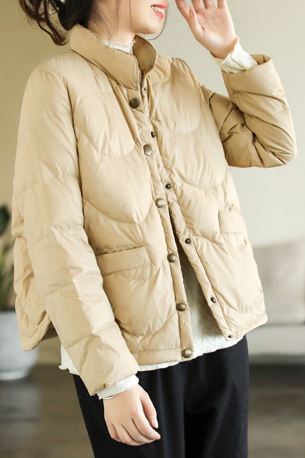 White Duck down Factory Direct Sale Artistic Short down Jacket for Women, New Autumn Loose Stand Collar Single-Row Copper Button Casual Coat