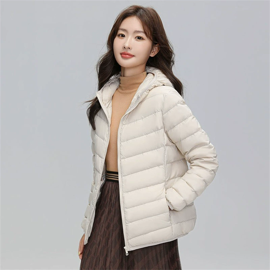 Зимняя новинка: женская тонкая короткая стеганая куртка-пуховик в рубчик с капюшоном, приталенная, больших размеров, теплая.