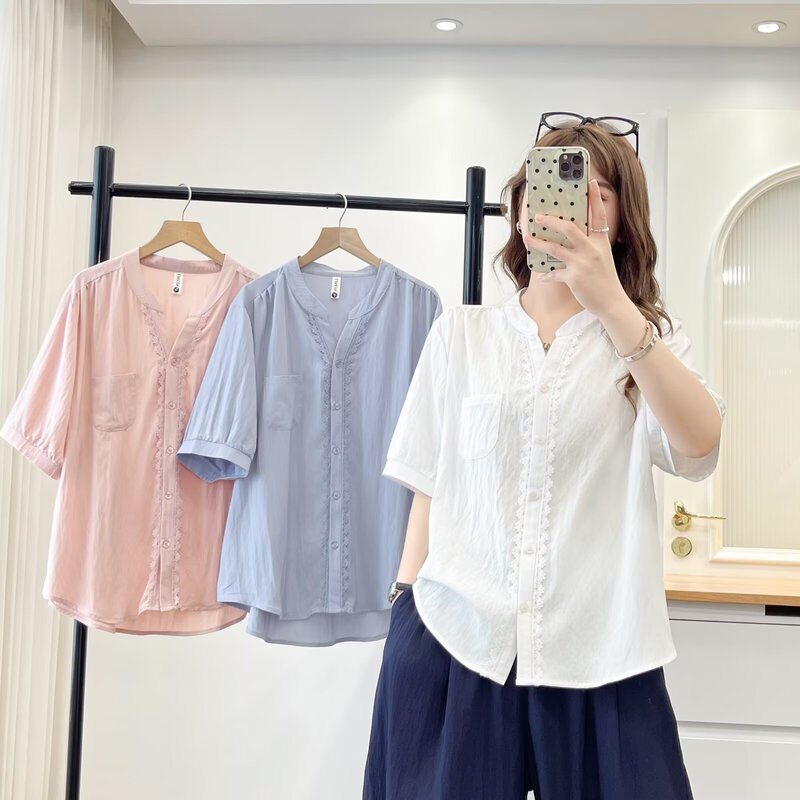 Simple V-Neck Short-Sleeve Shirt with Lace Trim, Women's Summer Loose Fit, Slimming Plus-Size Solid Color Artistic Blouse Simple V-Neck Short-Sleeve Shirt with Lace Trim, Women's Summer Loose Fit, Slimming Plus-Size Solid Color Artistic Blouse