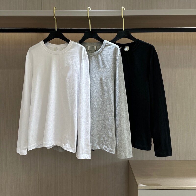 090408 New Autumn/Winter 2026 Women's Loose Casual Versatile Long Sleeve Sweatshirt with Heart Embroidery Round Neck T-Shirt