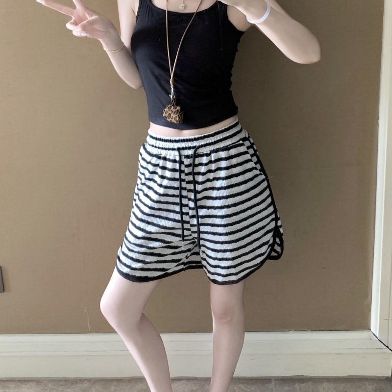 346602 # 검은 색 바지