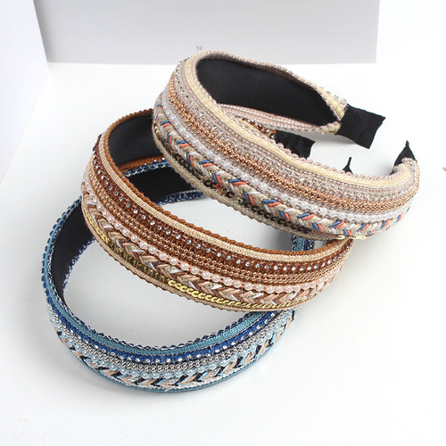 New Korean Wide Edge Flat Hair Clip with Ethnic Style Diamond Strips, Embellished with Diamond and Pearl Sparkles, Extended Face-Washing Hairpin