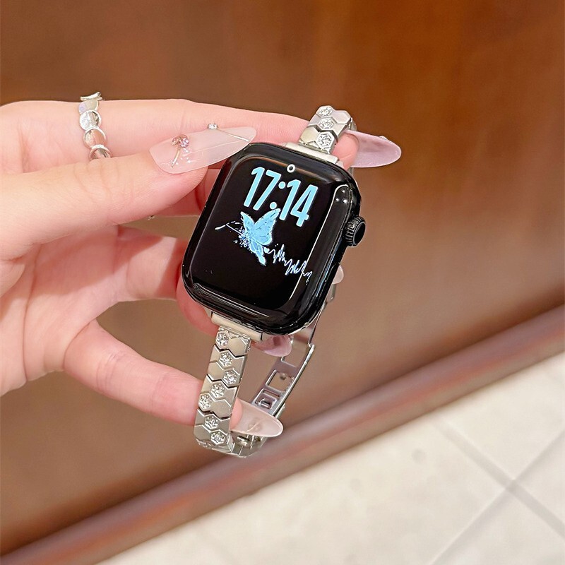 Diamond-patterned metal strap suitable for Apple S11 watch, S10, light luxury iwatch8, new applewatch97SE Diamond-patterned metal strap suitable for Apple S11 watch, S10, light luxury iwatch8, new applewatch97SE