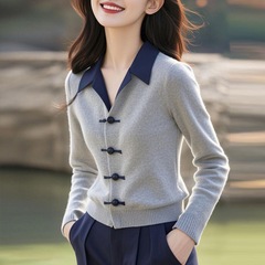 国風気質polo襟長袖ニットカーディガン女性冬2025新型ファッションカラー盤ボタンカジュアル上着