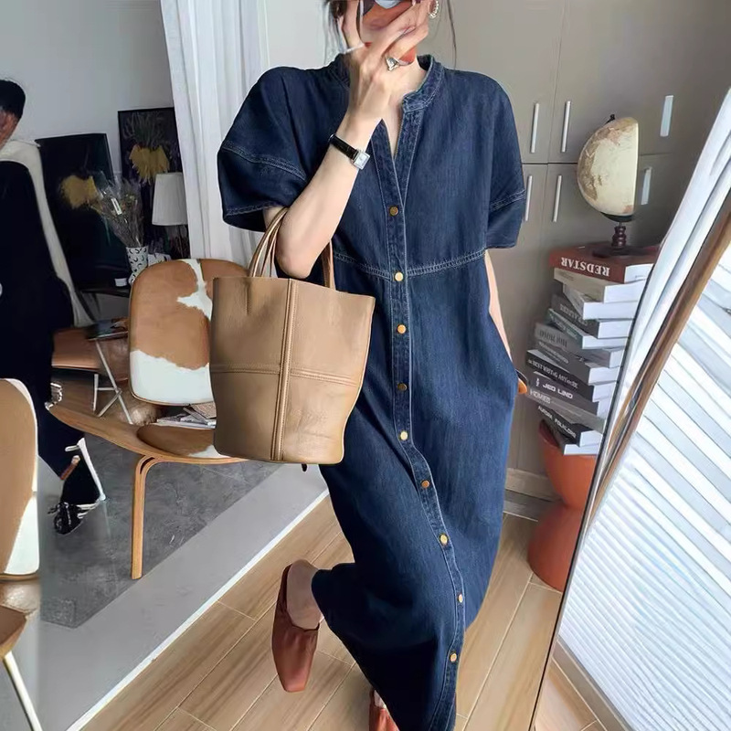New French-Style Retro Casual Denim Dress for Women, Summer 2026, Flattering for Pear-Shaped Body, Elegant and Stylish Dress