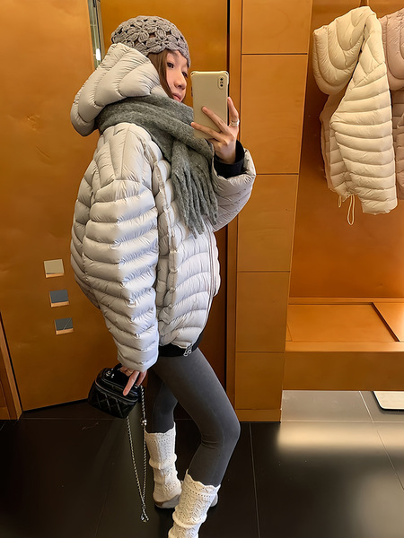 Velvet light and thin winter fashionable keep warm down jacket with…