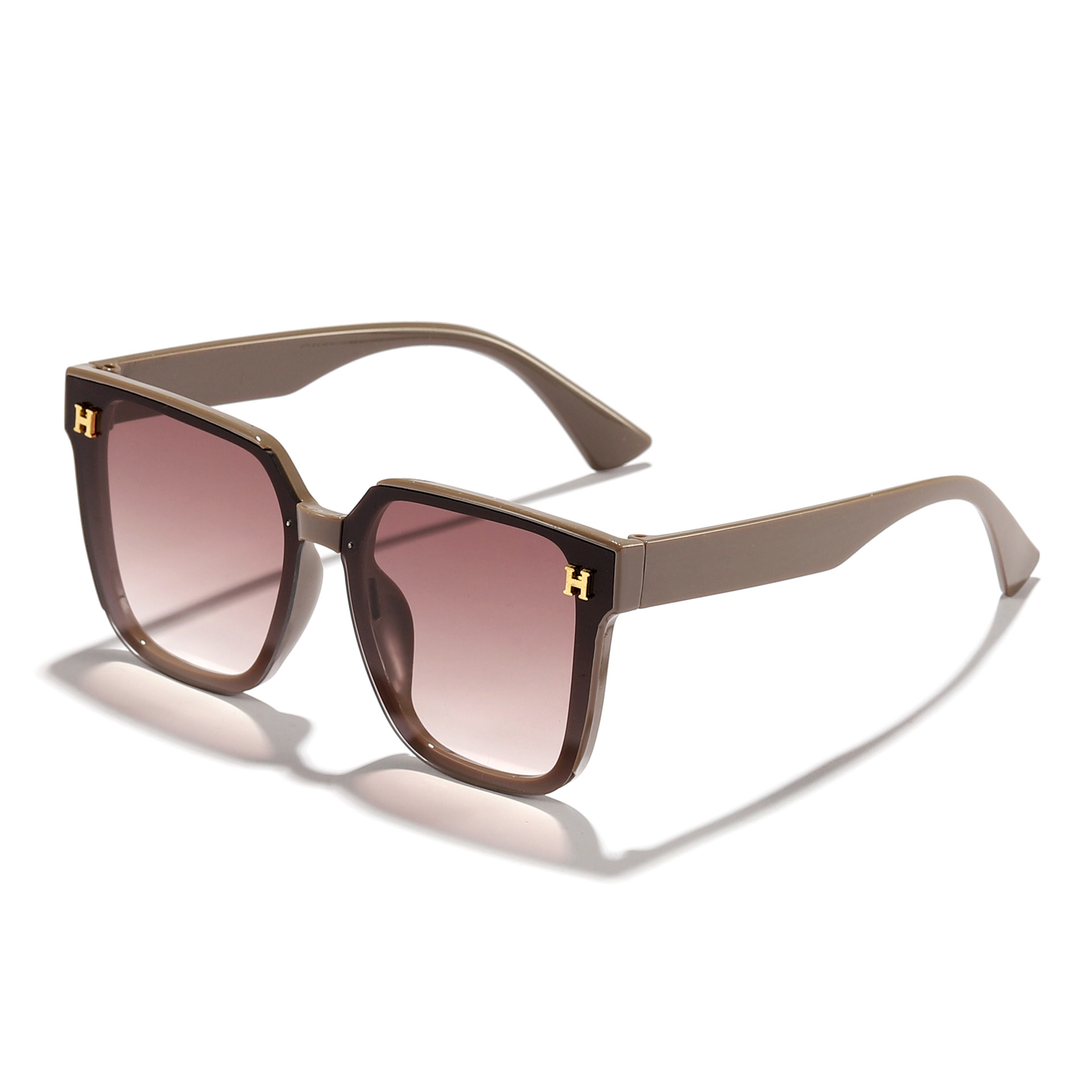 Nuevas gafas de sol de PC con letras de caja coreanas transfronterizas