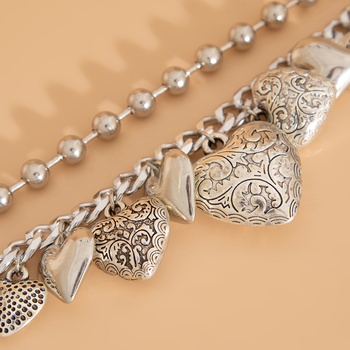 Rétro Style Classique Métal Forme De Cœur Femmes Ensemble De Bijoux display picture 18