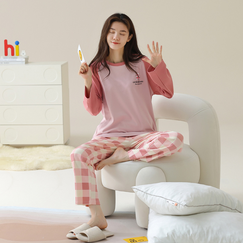 パジャマの女性春秋の純綿の長袖の2024年の新型の秋冬の大きいサイズの純綿は家の服のスーツを着ることができます。