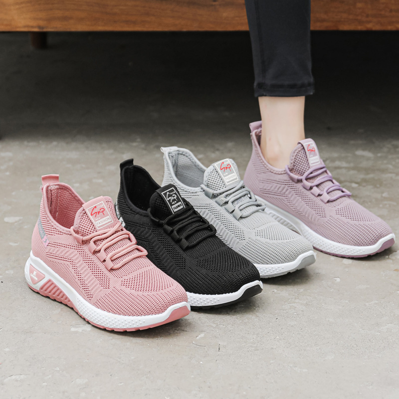 [Zapatos de mujer de verano nuevos zapatos de carreras deportivos transpirables de tejido volador ocio fabricantes de zapatos de carreras transfronterizos calientes