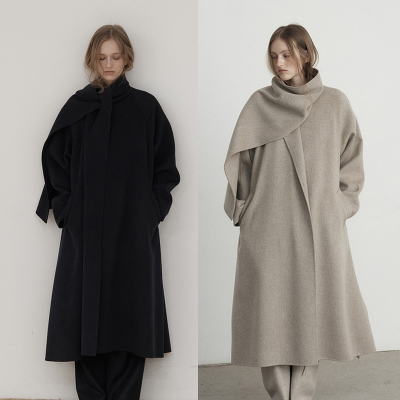 le17sept*mbr*Autumn new collection: handcrafted cashmere coat with a sophisticated, asymmetrical collar design, loose fit, and long length le17sept*mbr*Autumn new collection: handcrafted cashmere coat with a sophisticated, asymmetrical collar design, loose fit, and long length
