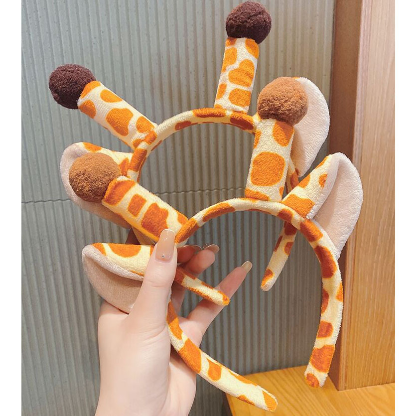 Plush cute headband for face washing