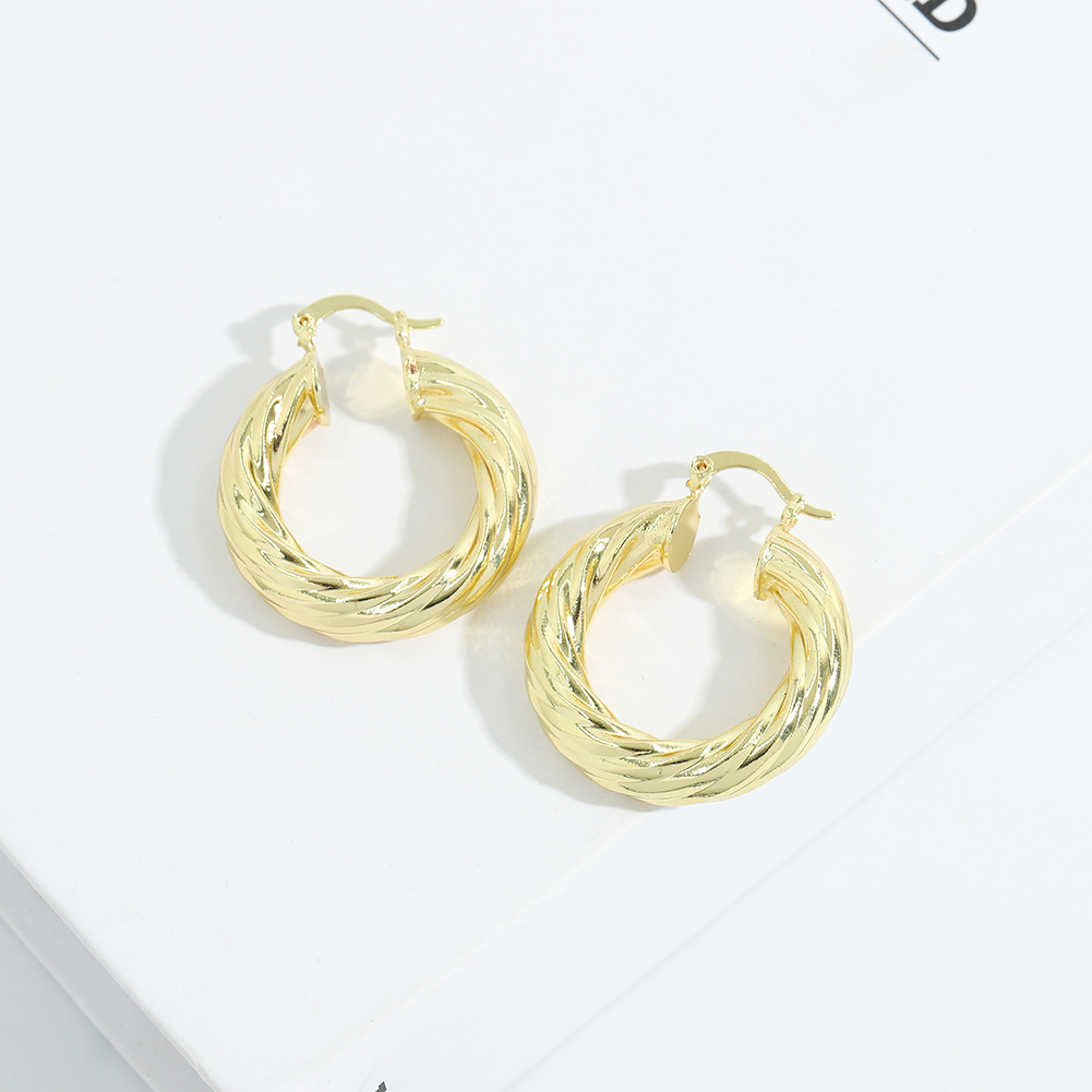 Retro Long Golden Geometric Copper Earrings display picture 7