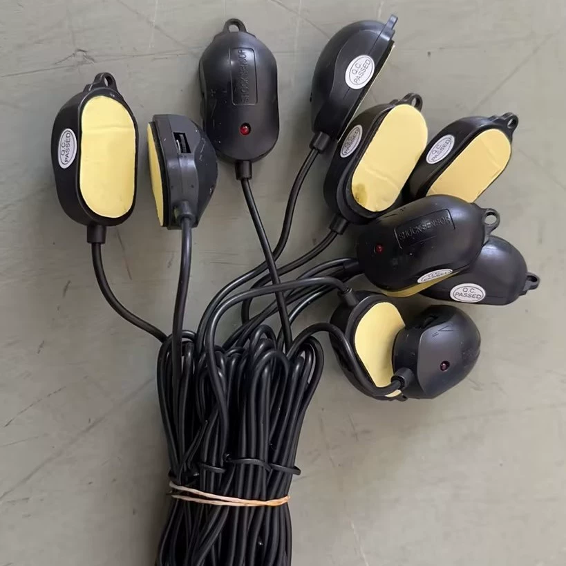 Датчик вибрации для TK103. При изменении внешнего вида действует фактический товар. Отмена оплаты или замена возможны только в случае обнаружения дефектов качества.