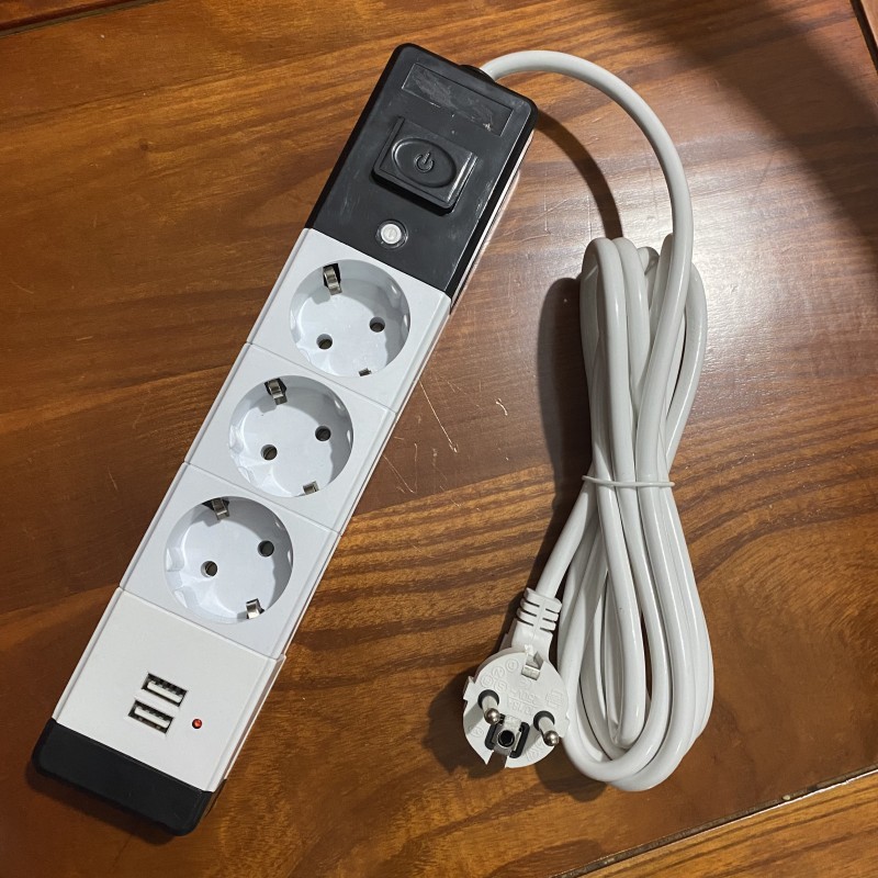 跨境乌克兰多功能USB插座欧式插线板俄罗斯拖线板泰标德标义乌装