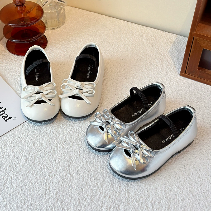 Детские туфли Мэри Джейн для девочек, осень-зима 2025, новый стиль, бант, мягкая подошва, модные детские туфли, вырез, корейская версия