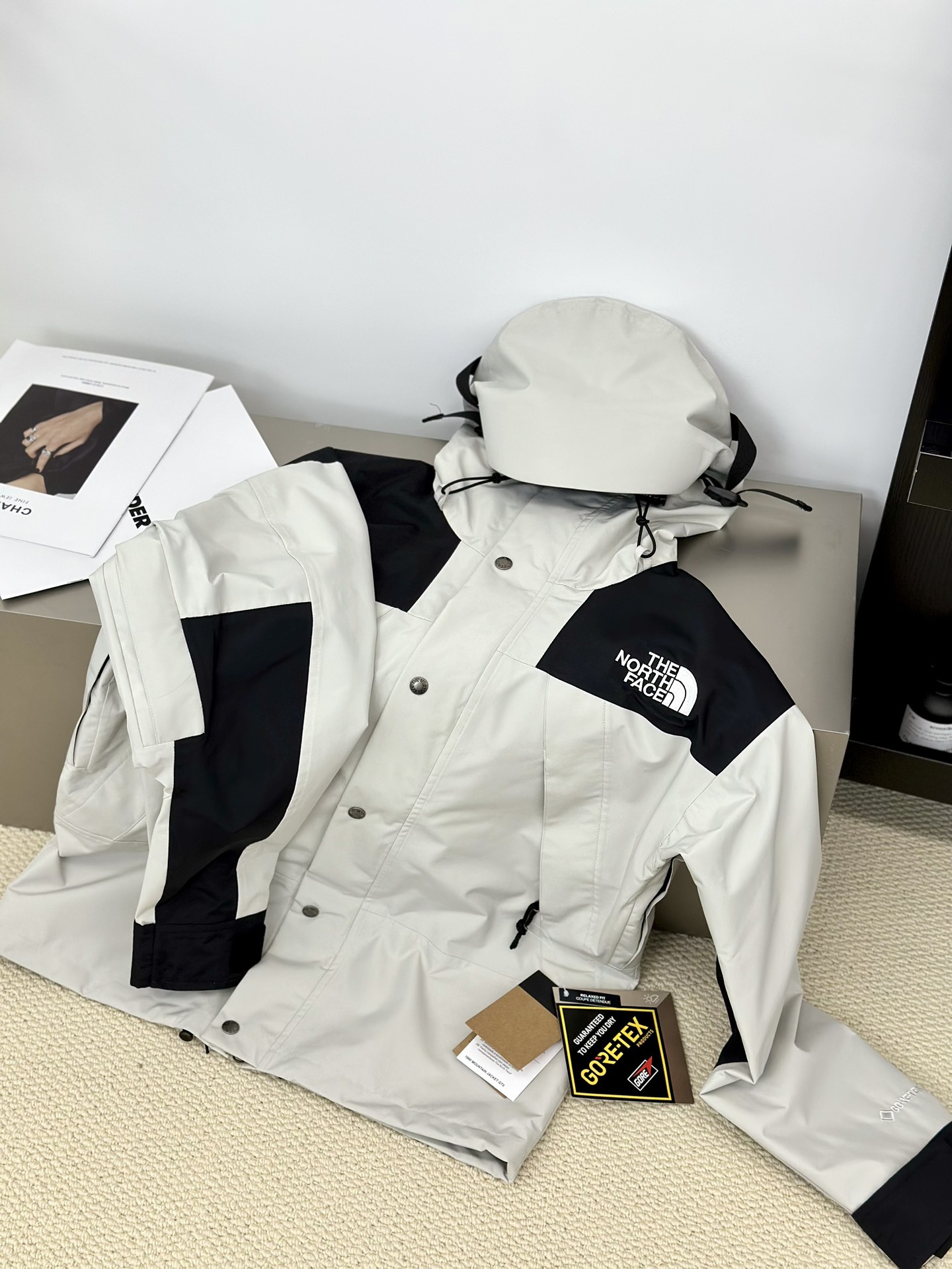 1990 high-end version of the North Face jacket, waterproof and windproof outdoor mountaineering jacket for men and women, three-in-one coat