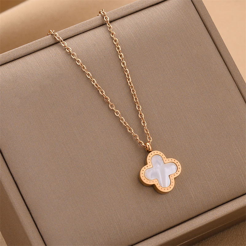 Fashion Four Leaf Clover Titanium Steel Enamel Necklace 1 Piece