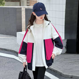 女童拼色冲锋衣韩系童装初中生秋季连帽外套儿童洋气百搭户外上衣