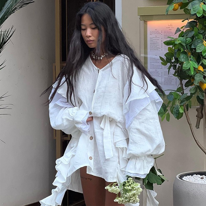 ヨーロッパとアメリカのクロスボーダー婦人服 2025 夏の新しい気質ラウンドネックデザインフリルレースアップシャツドレス|undefined