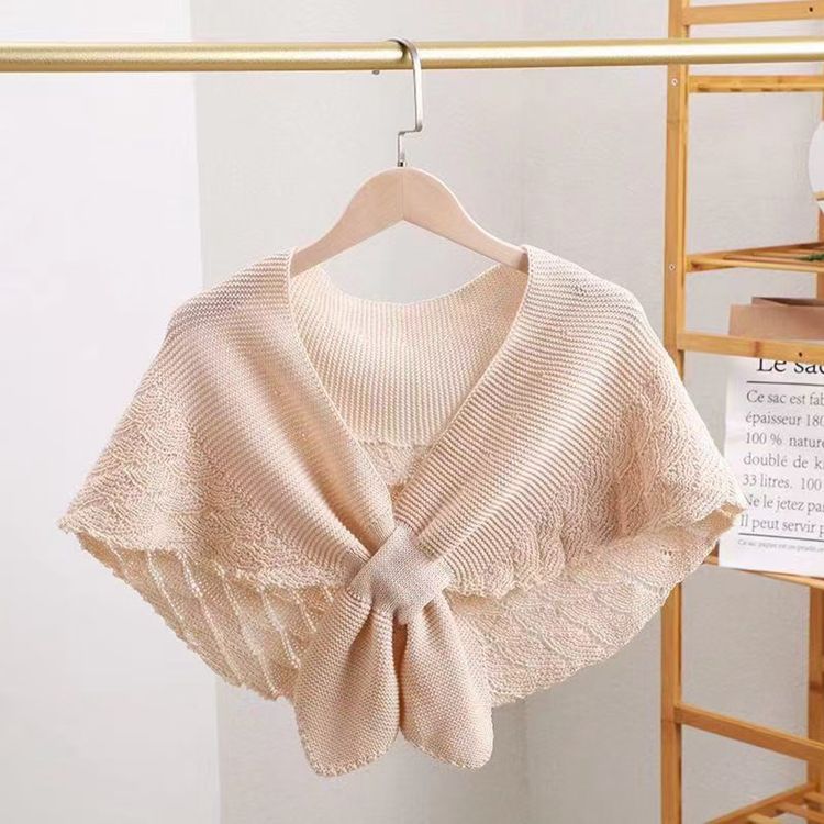 Women's Elegant Solid Color Knit Hollow Out Shawl display picture 3