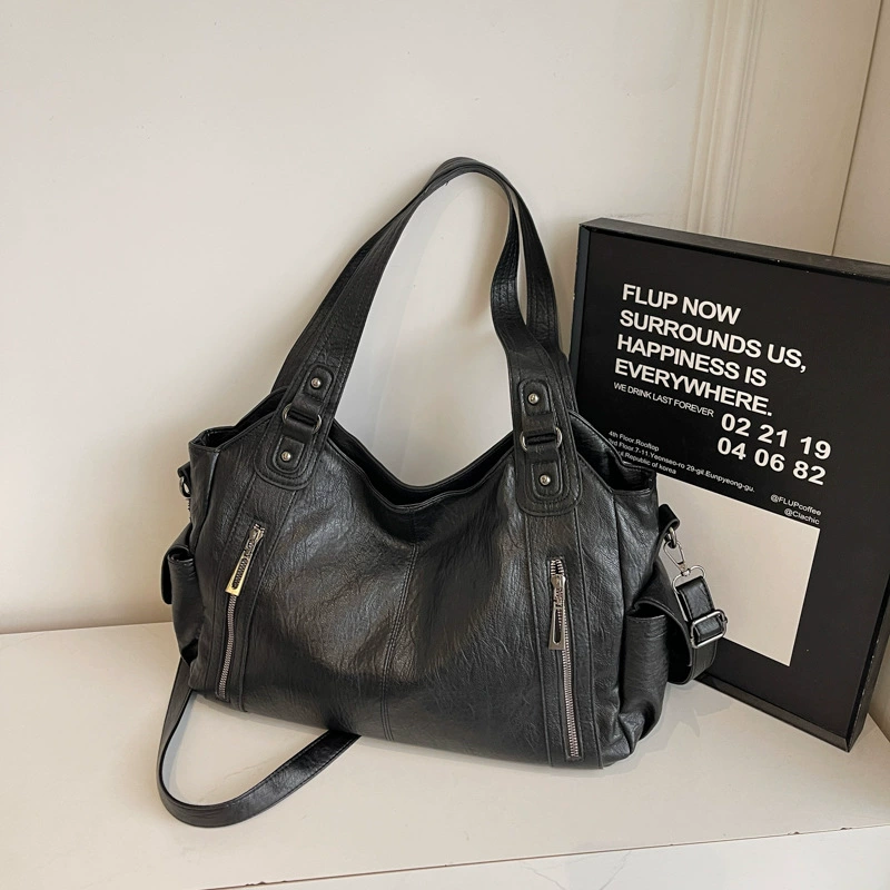 (Cross-border trading), retro capacious handheld one-shoulder bag, genuine leather