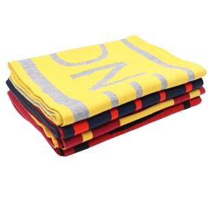 Source factory spot Korean version of warm fashion knitted scarf winter two-color letter jacquard acrylic scarf