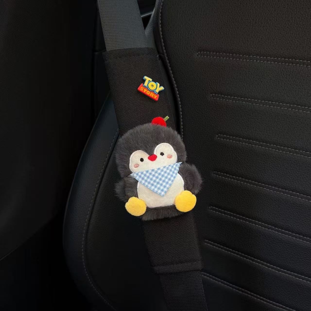 2026 New Penguin Car Seatbelt Shoulder Pad, Car Seatbelt Decoration, Anti-Scratch Clothing for Couples, Women, Cross-Border