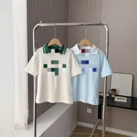 Fei Fei Fei Children's Children Children с короткими рукавами футболка с короткими рукавами 2025 новый школьный стиль рубашка