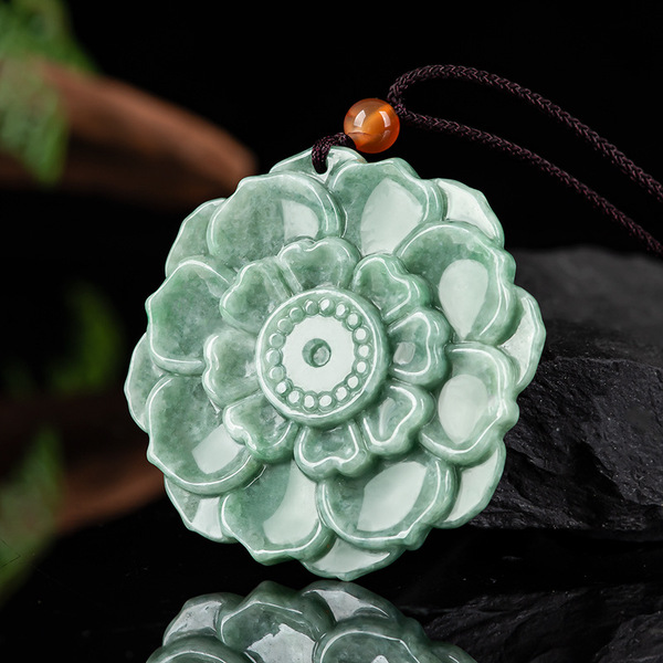 organic emerald replica