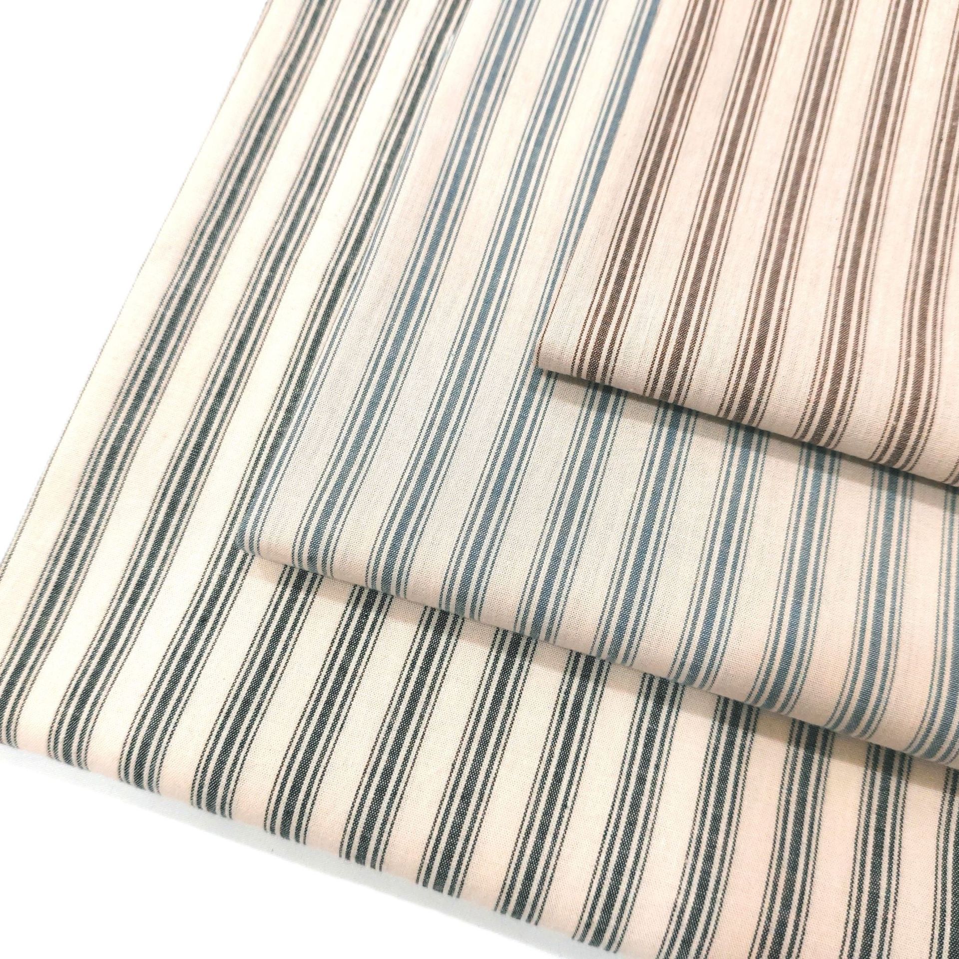 厂家现货 色织棉条纹布料 春季连衣裙短裤条子布热卖款