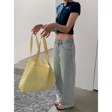 �׶��Winbyin�������ø�y������������Ů�����n��С�����e�μ��