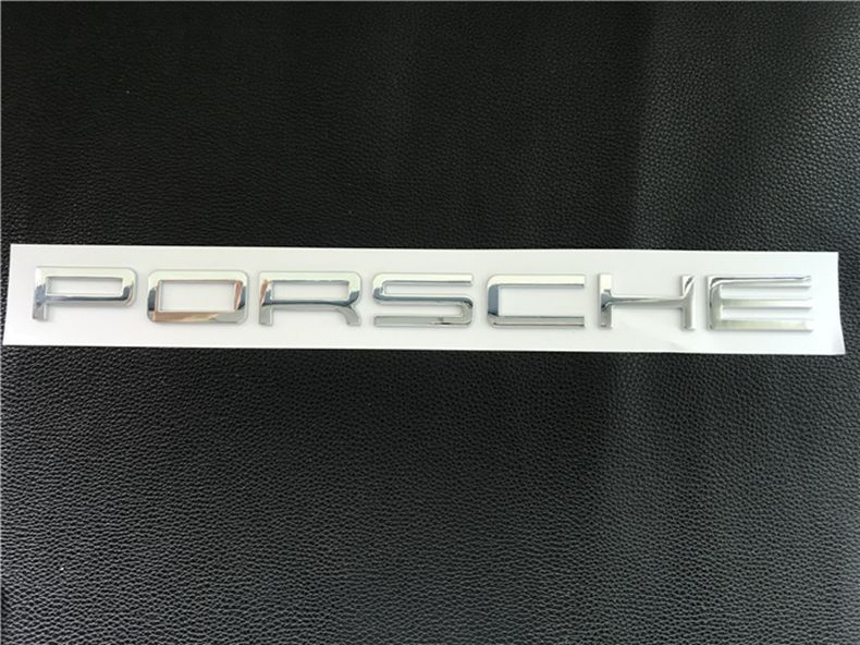 New Porsche Cayenne emblem, 2024 Cayenne S lettering on the rear trunk, black PORSCHE English logo