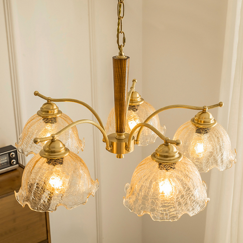 American-style living room lamp, warm Nordic restaurant, French light luxury, antique brass retro bedroom pendant lamp