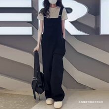 今年流行春夏黑色牛仔背带裤女胖宽松显瘦潮洋气孕妇减龄连体裤