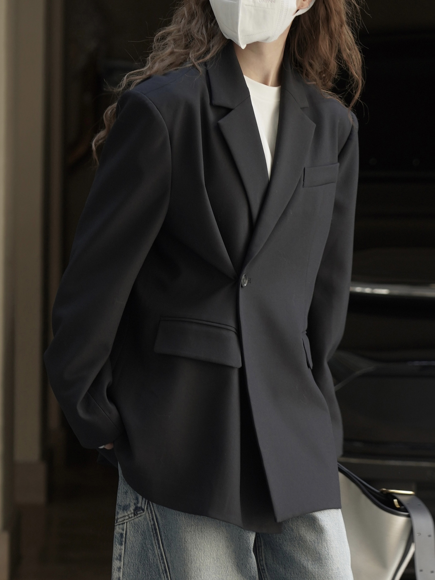 Xuman's New Winter Korean-style Fashionable Design Jacket With Diagonal Placket Back Slit, Loose Fit, Elegant And_ecoleips.com