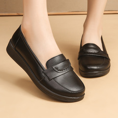 Top-layer cowhide mother shoes, soft-soled shoes for middle-aged and elderly women, non-slip flat-bottomed work shoes, spring/autumn leather shoes for seniors