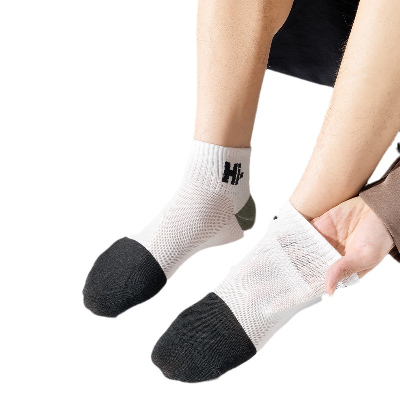 Calcetines delgados de verano para hombres grises blancos versátiles calcetines cortos de marea poco profundos calcetines de barco deportivo baja al por mayor para hombres primavera y otoño